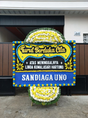 Papan Bunga Duka di Sugio
